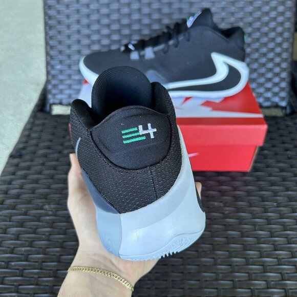 NIKE ZOOM FREAK 1 BLACK Size 13 - Picture 3 of 6